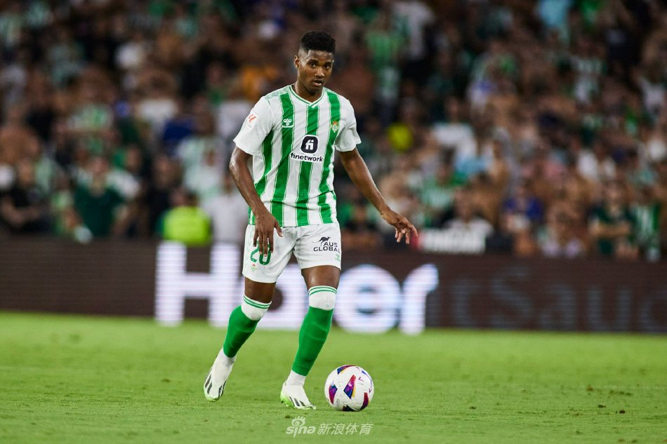 防守问题成 防守问题成