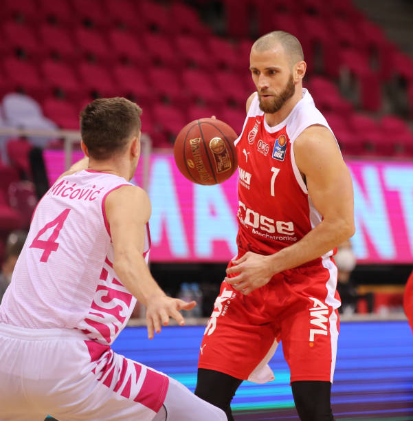 技战术上的 技战术上的