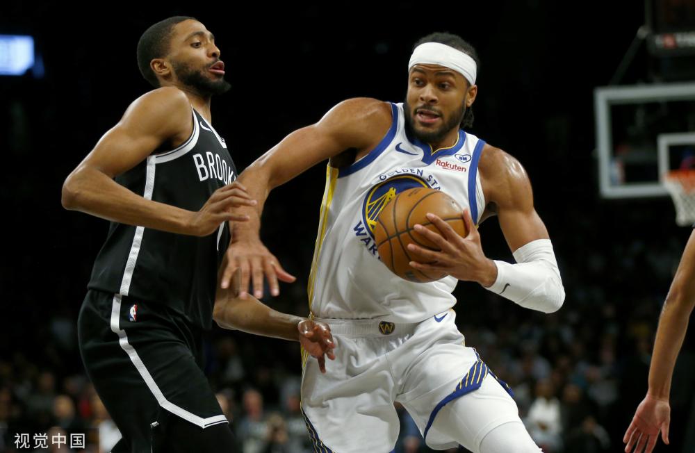 瞬息万变的 瞬息万变的